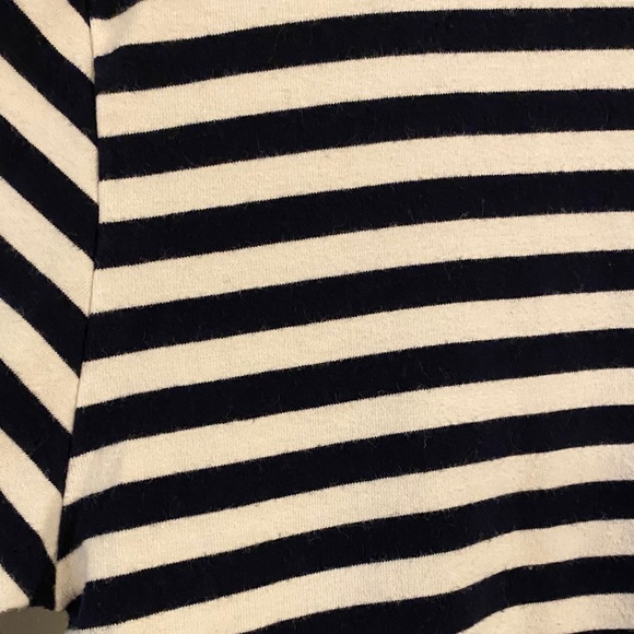 Comme des Garcons PLAY Navy and White Striped Long Sleeve Tee - Picture 5 of 6